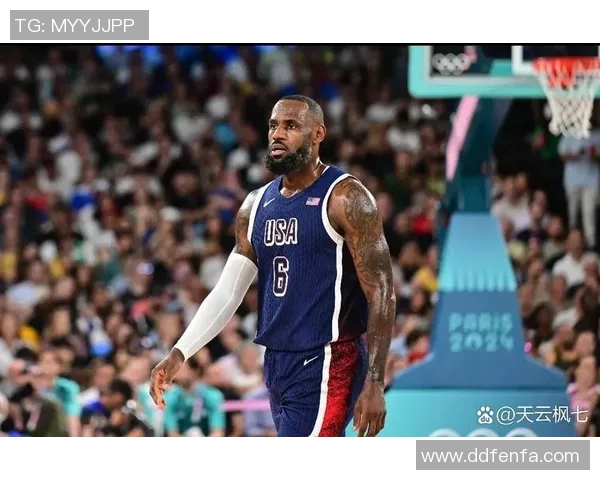 篮球明星最新动态揭晓赛季表现与未来发展计划引发球迷热议